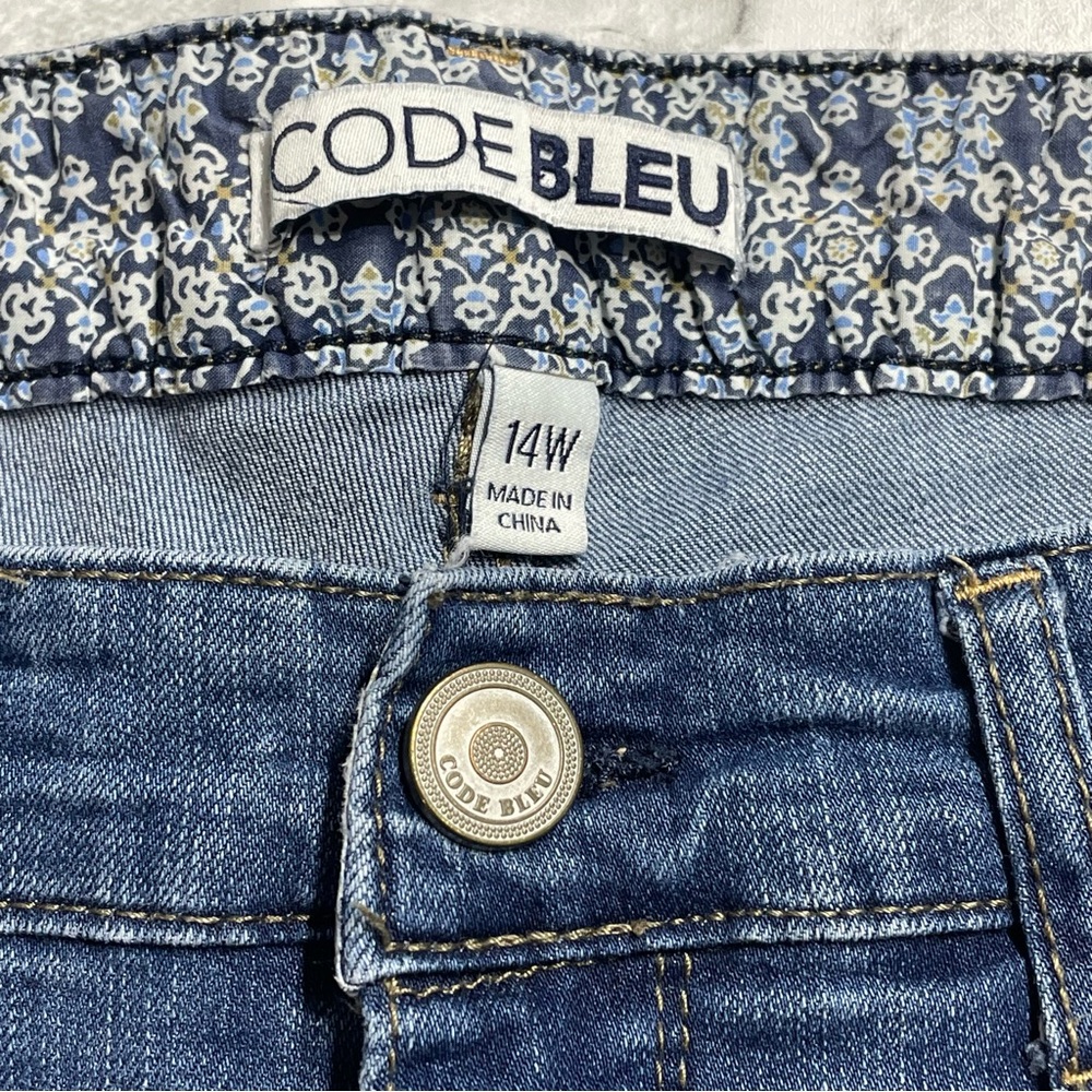 Vintage Code Bleu America "Bestie" Jeans. Gracie. Size 14W. Distressed. Studs - Picture 5 of 15